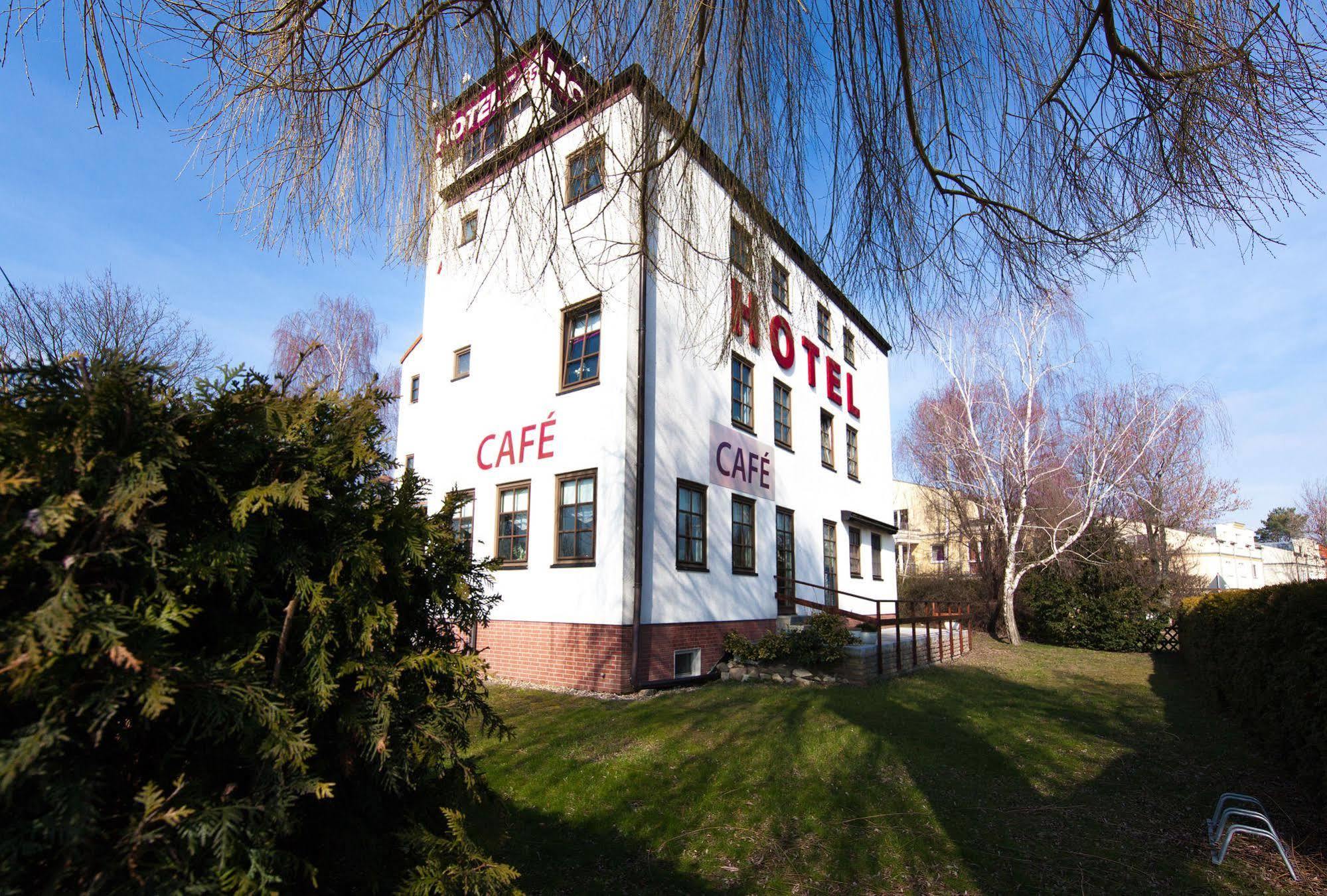 Garni-Hotel An Der Weide เบอร์ลิน ภายนอก รูปภาพ